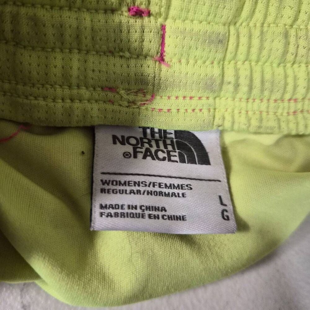 The North Face running shorts - Picture 3 of 7